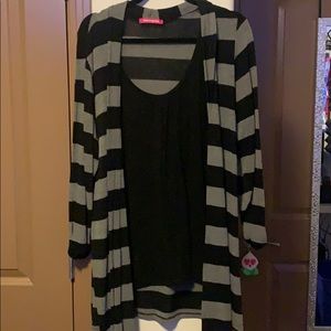 2x striped cardigan with black undershirt attached